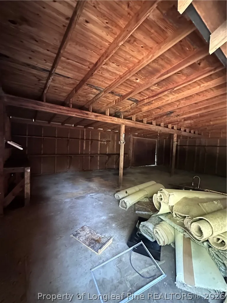 916 Aberdeen Road Laurinburg, NC 28352