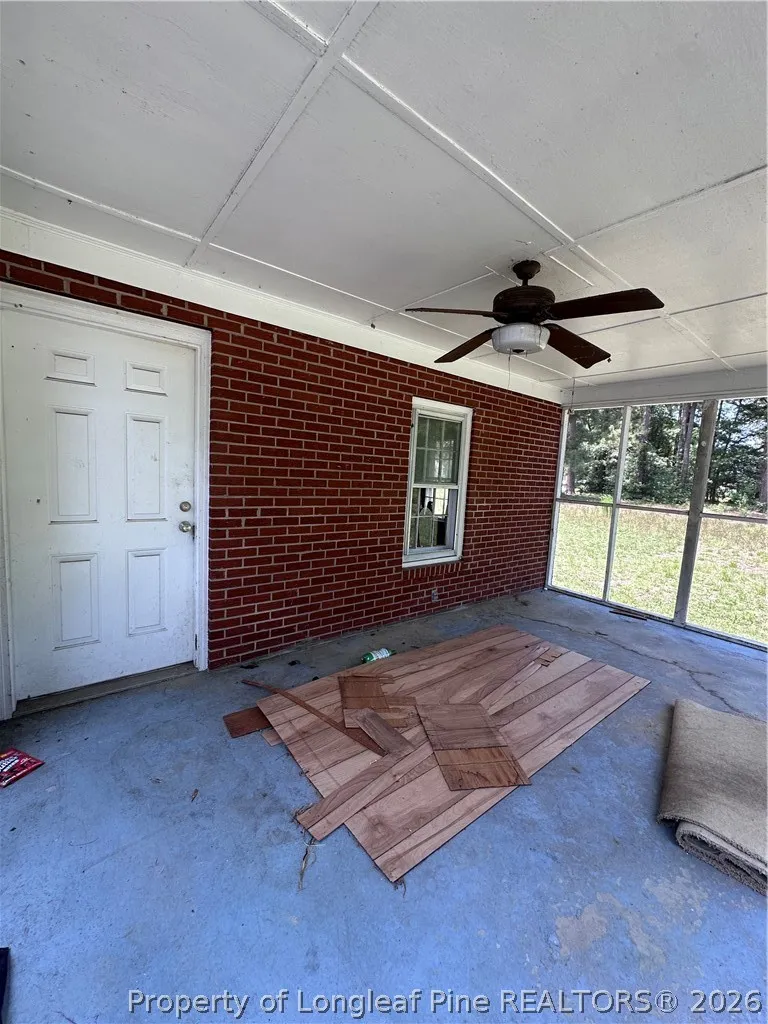 916 Aberdeen Road Laurinburg, NC 28352