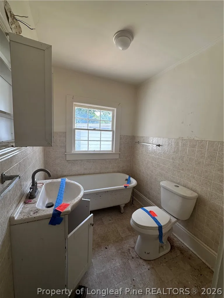 916 Aberdeen Road Laurinburg, NC 28352