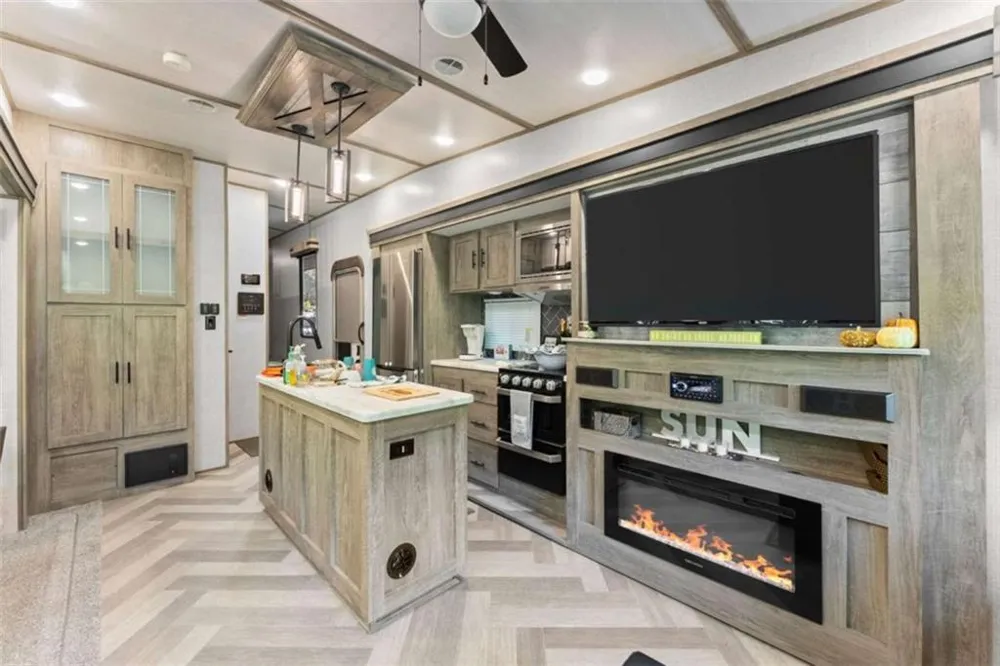 169 Magnificent Way Cleveland, GA 30528