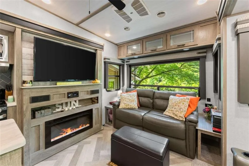 169 Magnificent Way Cleveland, GA 30528