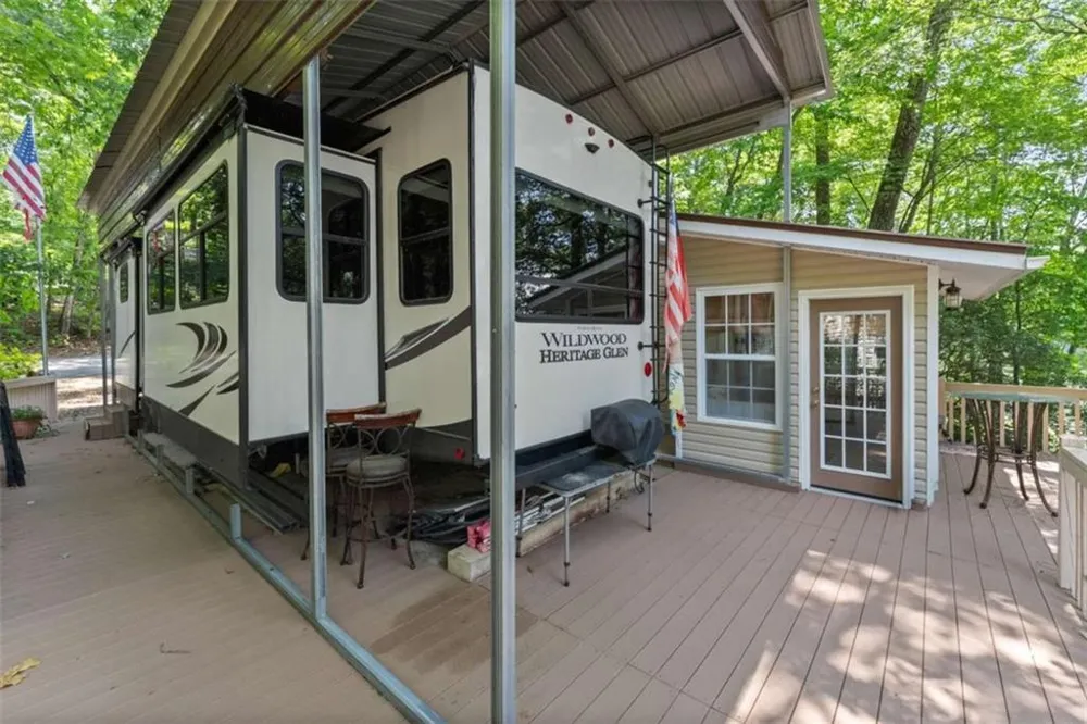 169 Magnificent Way Cleveland, GA 30528