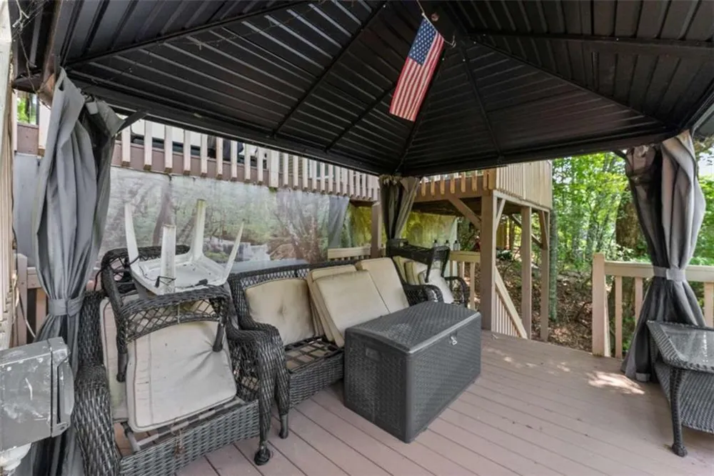 169 Magnificent Way Cleveland, GA 30528