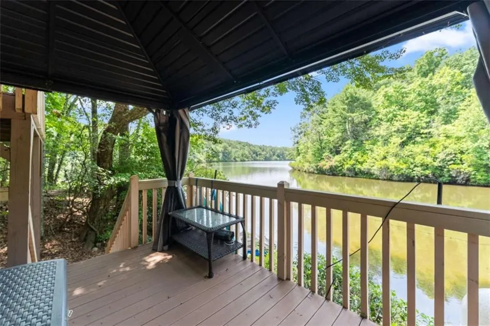 169 Magnificent Way Cleveland, GA 30528