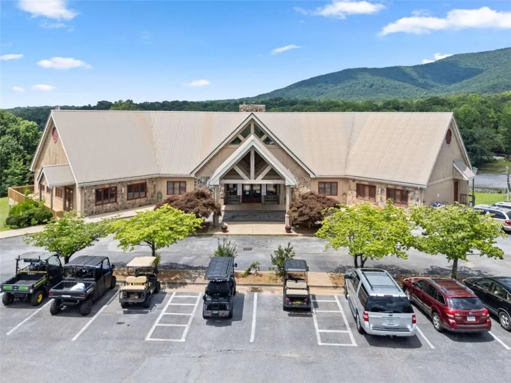 169 Magnificent Way Cleveland, GA 30528