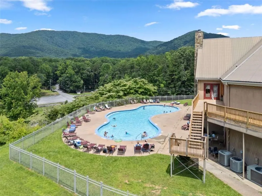169 Magnificent Way Cleveland, GA 30528