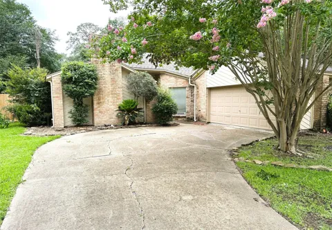 15127 Forest Lodge Drive