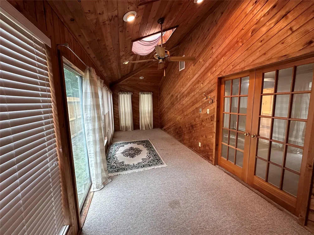 15127 Forest Lodge Drive Houston, TX 77070