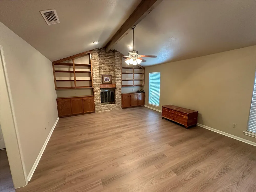 15127 Forest Lodge Drive Houston, TX 77070