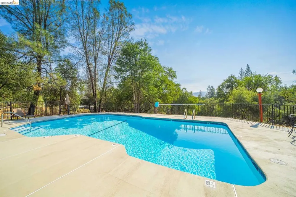 19015 Apple Valley Dr Sonora, CA 95370