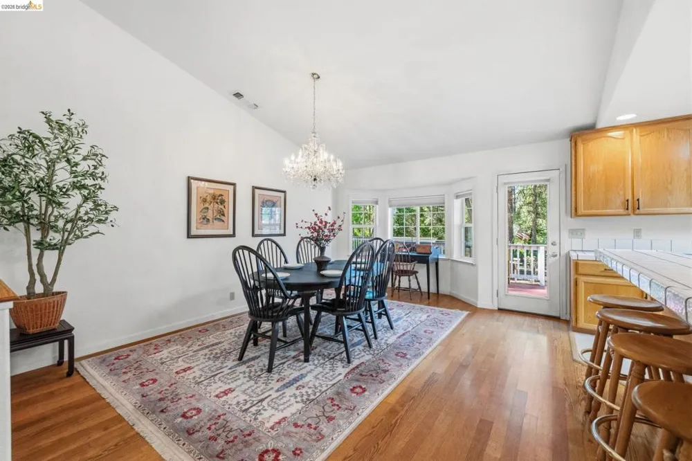 19015 Apple Valley Dr Sonora, CA 95370