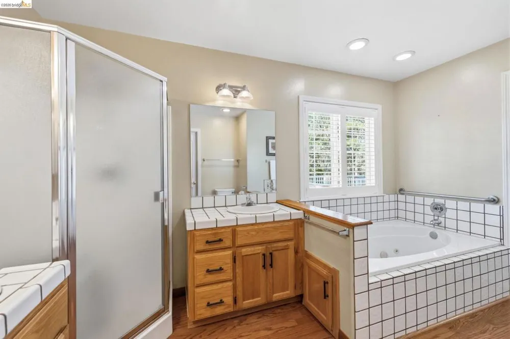 19015 Apple Valley Dr Sonora, CA 95370