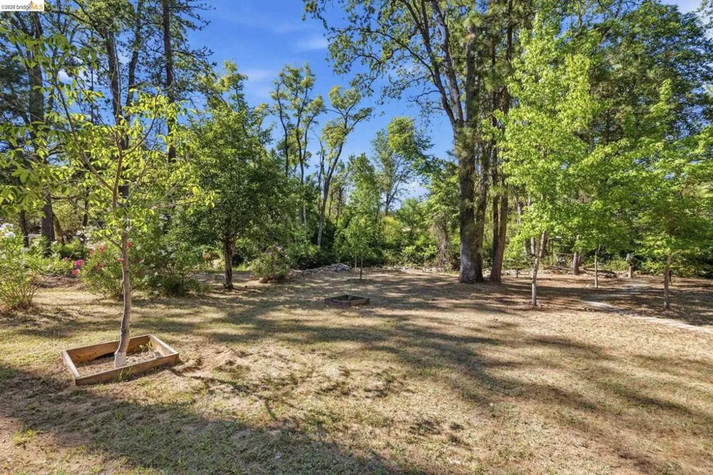 19015 Apple Valley Dr Sonora, CA 95370