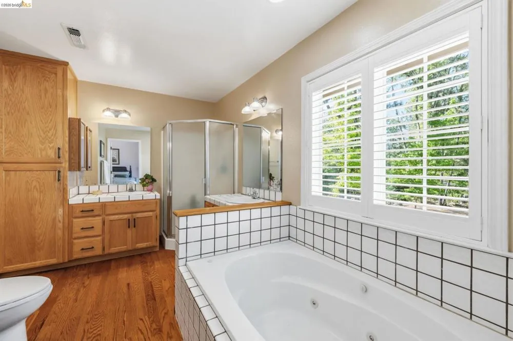 19015 Apple Valley Dr Sonora, CA 95370