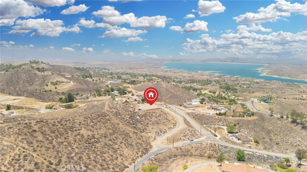 20825 Lakemount Court Perris, CA 92570