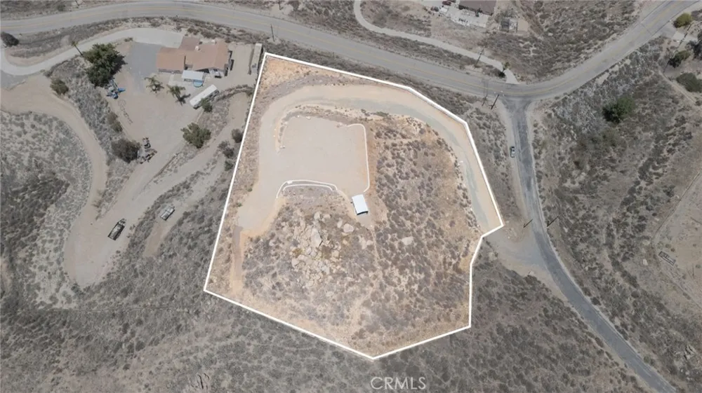 20825 Lakemount Court Perris, CA 92570