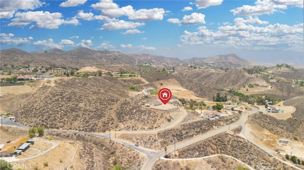 20825 Lakemount Court Perris, CA 92570