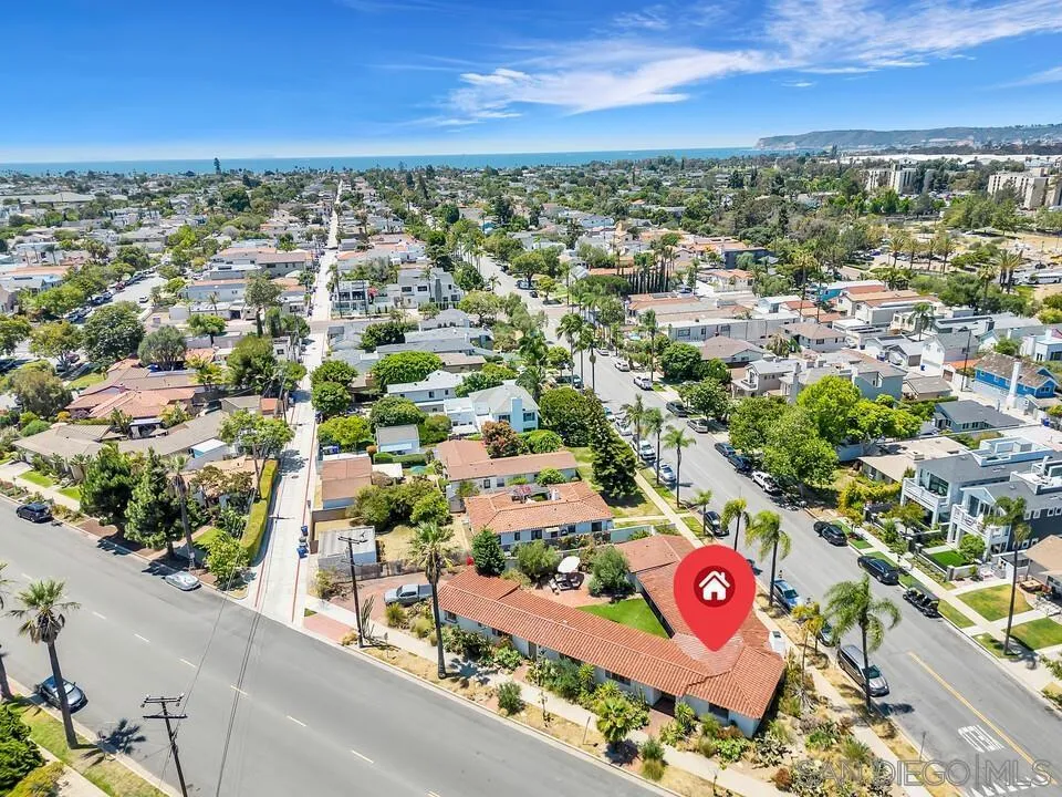200 Palm Avenue Coronado, CA 92118