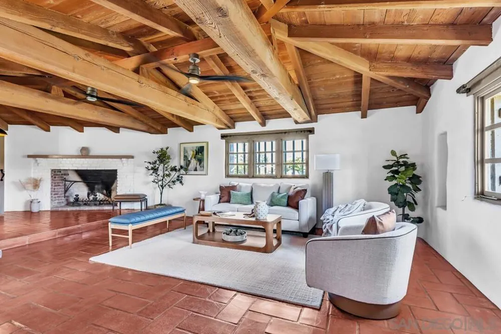 200 Palm Avenue Coronado, CA 92118