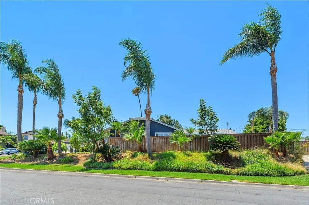 710 Broadmoor Court Corona, CA 92882