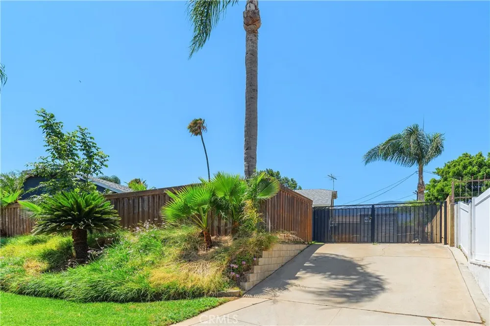 710 Broadmoor Court Corona, CA 92882