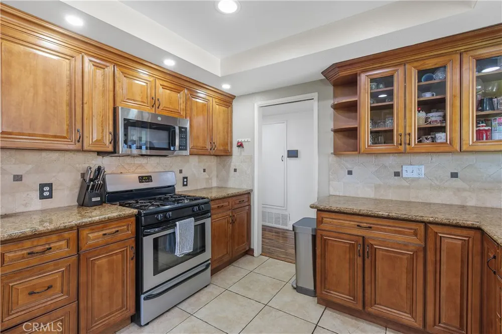 710 Broadmoor Court Corona, CA 92882