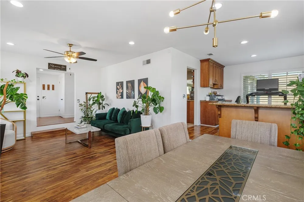 710 Broadmoor Court Corona, CA 92882