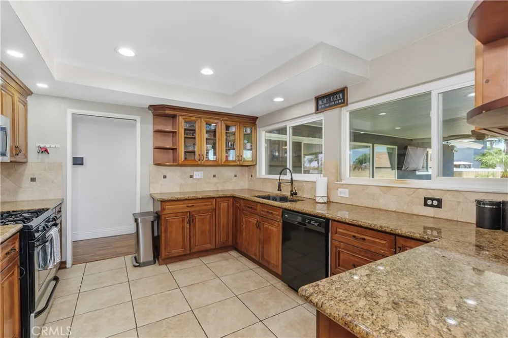 710 Broadmoor Court Corona, CA 92882