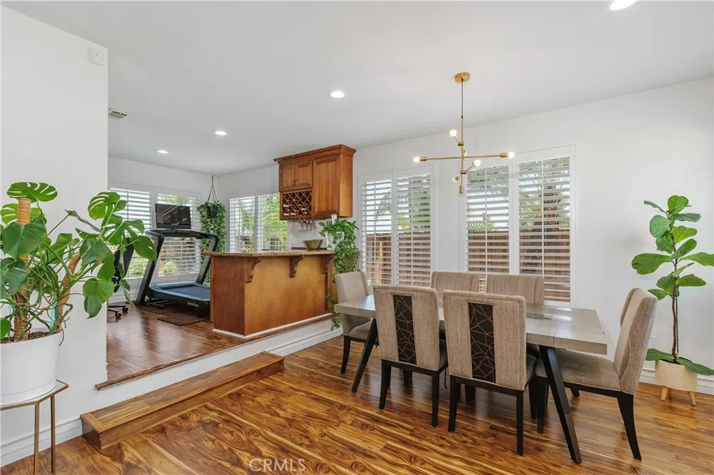 710 Broadmoor Court Corona, CA 92882