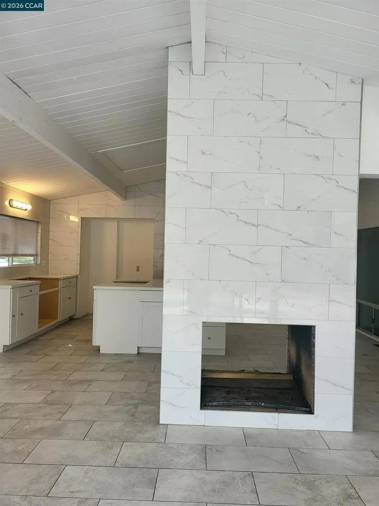 2420 Tomar Ct Pinole, CA 94564