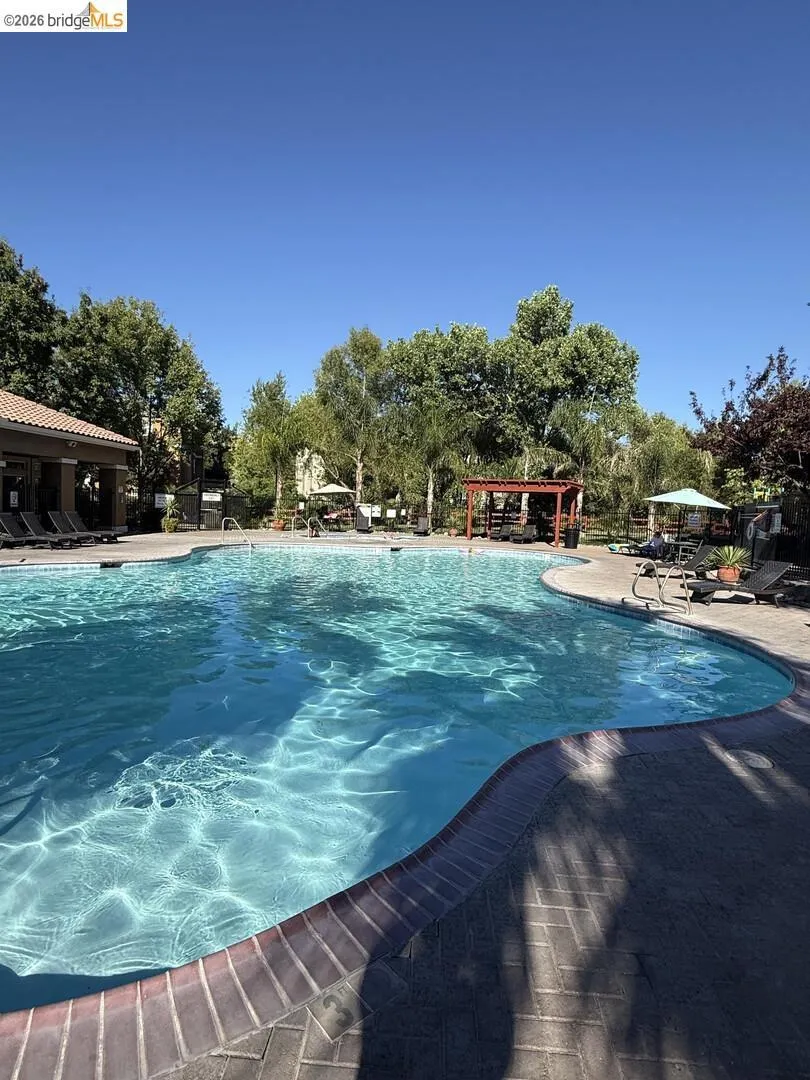 8434 Walerga RD #APT 315 Antelope, CA 95843