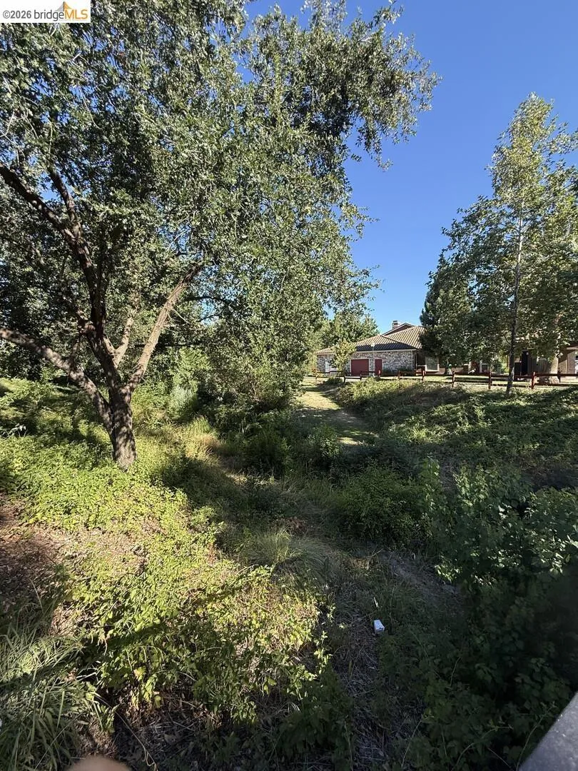 8434 Walerga RD #APT 315 Antelope, CA 95843