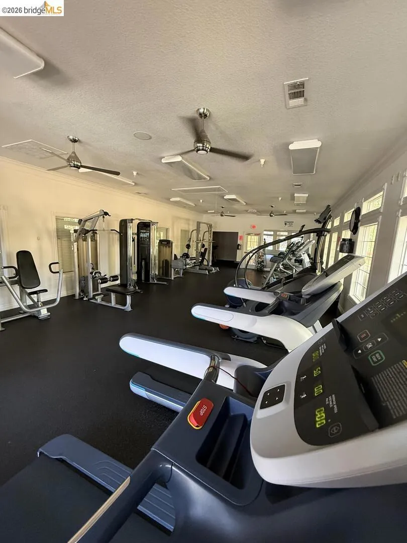 8434 Walerga RD #APT 315 Antelope, CA 95843