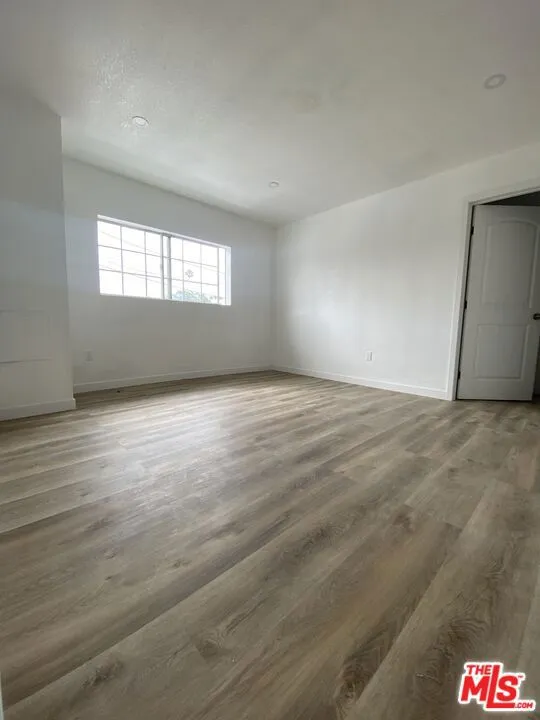4214 Avalon Boulevard #8 Los Angeles, CA 90011