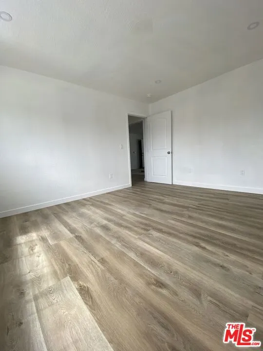 4214 Avalon Boulevard #8 Los Angeles, CA 90011