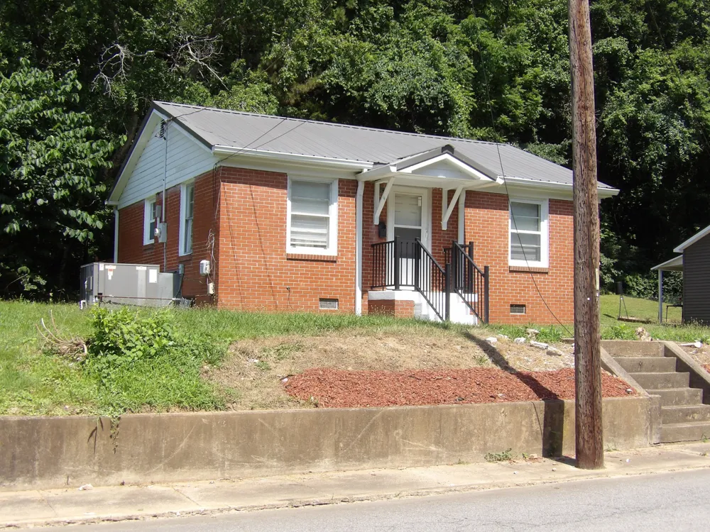 202 E Richland Ave Waverly, TN 37185