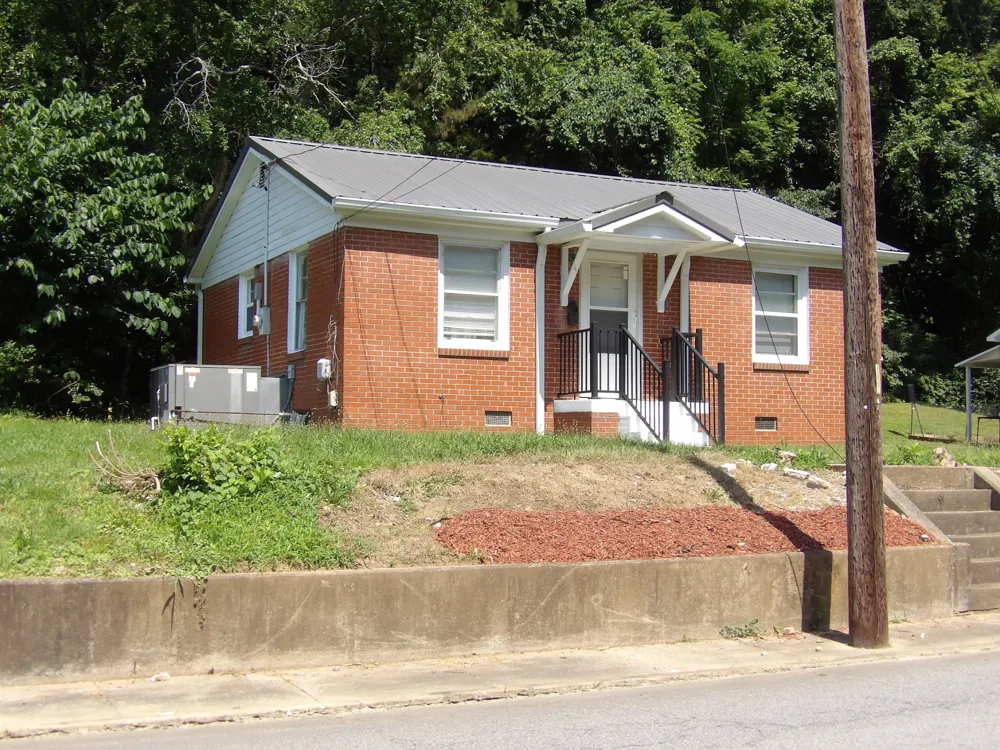 202 E Richland Ave Waverly, TN 37185