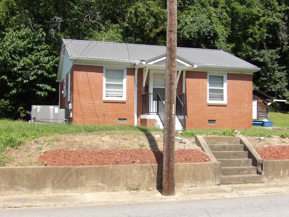 202 E Richland Ave Waverly, TN 37185