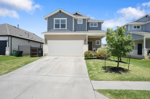 500 Pickrell Loop