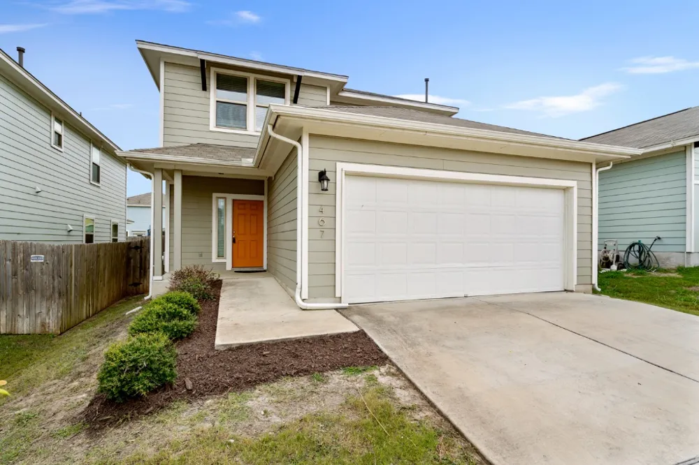 467 Twisted Oaks Lane Buda, TX 78610