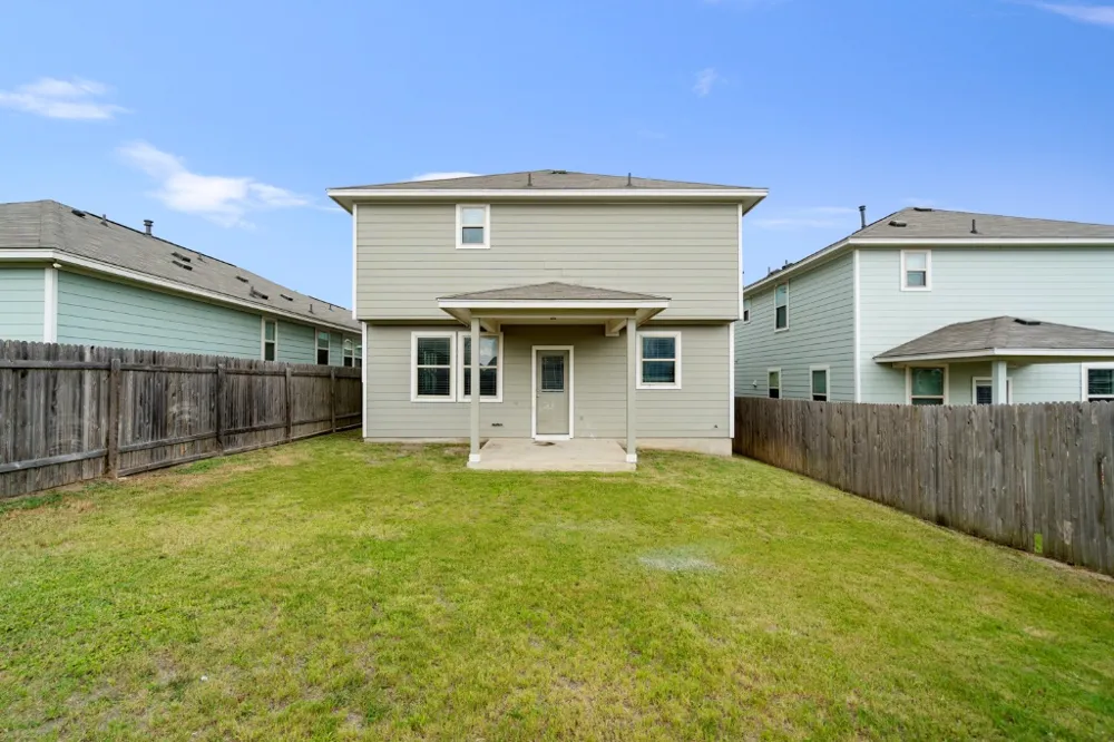 467 Twisted Oaks Lane Buda, TX 78610