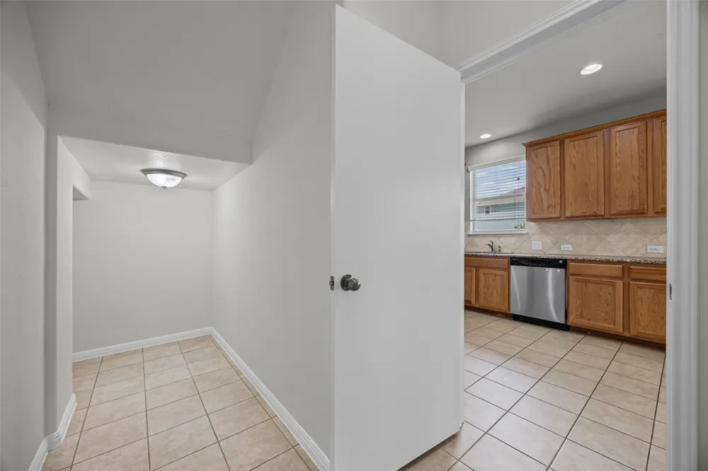 467 Twisted Oaks Lane Buda, TX 78610