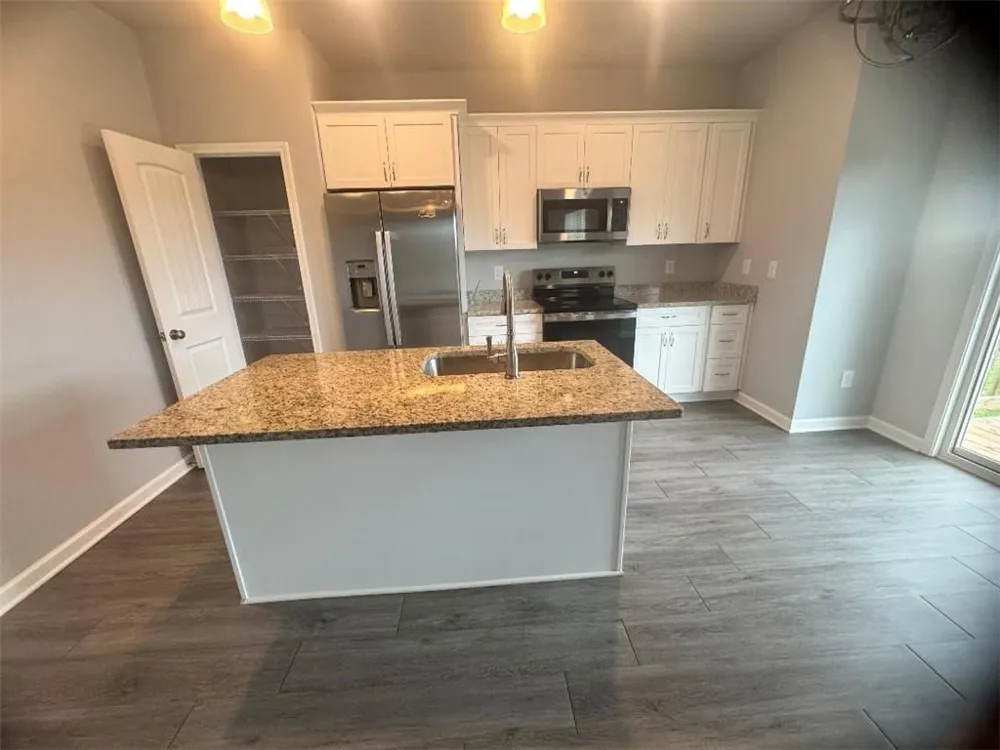 979 Dortch Road Eastanollee, GA 30538