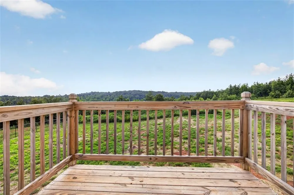 979 Dortch Road Eastanollee, GA 30538