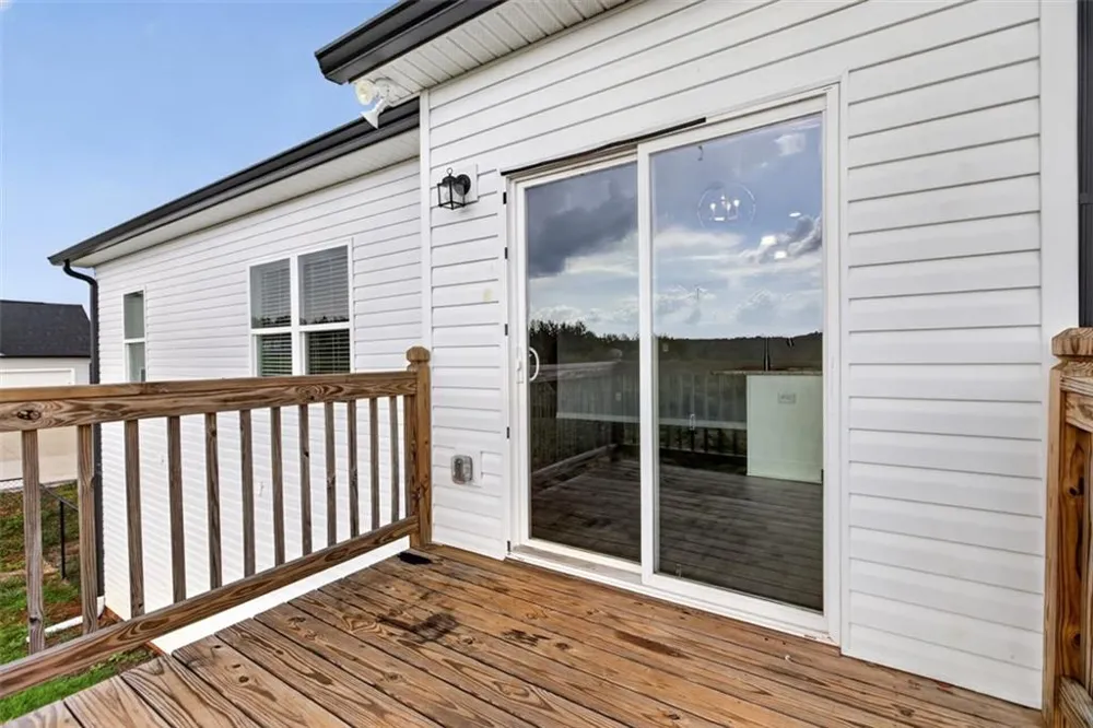 979 Dortch Road Eastanollee, GA 30538