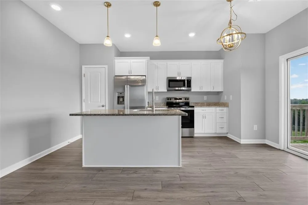 979 Dortch Road Eastanollee, GA 30538