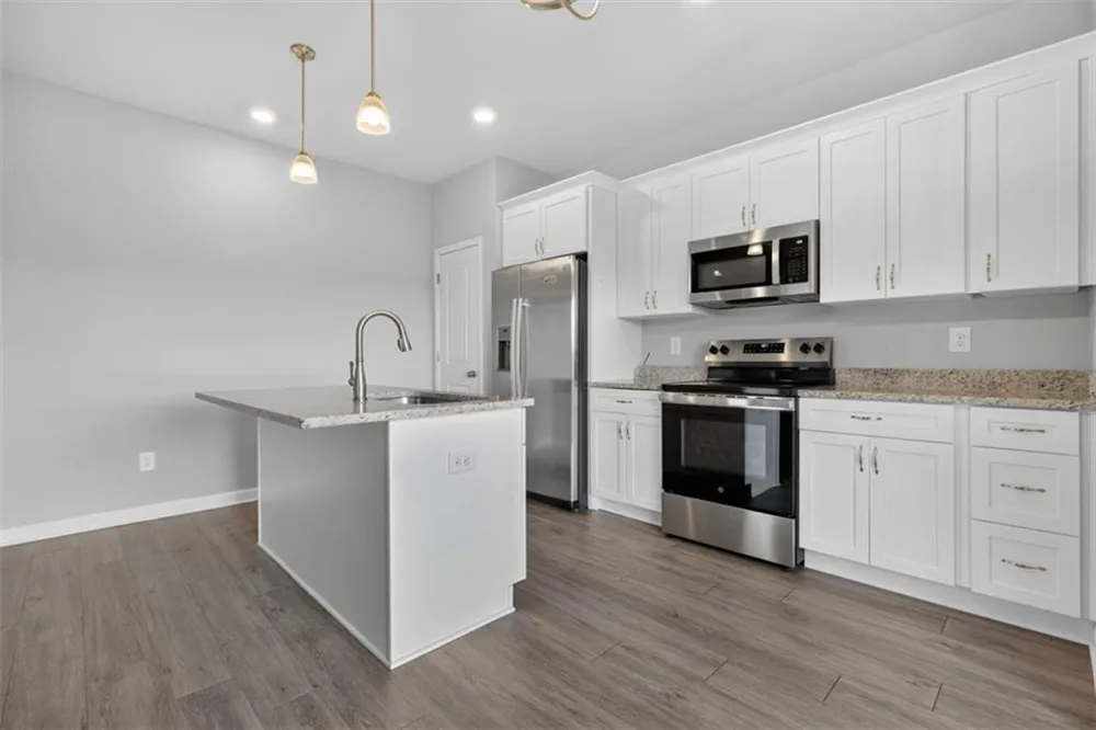 979 Dortch Road Eastanollee, GA 30538