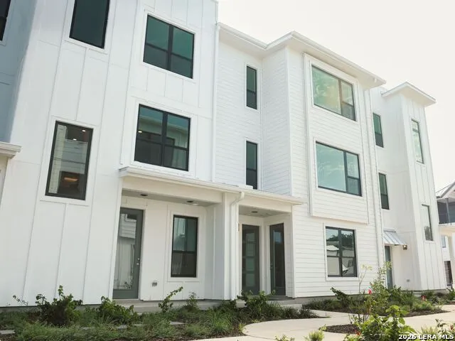 543 McMonigal Place #BLDG. 3 Unit BLDG. 3 San Antonio, TX 78210