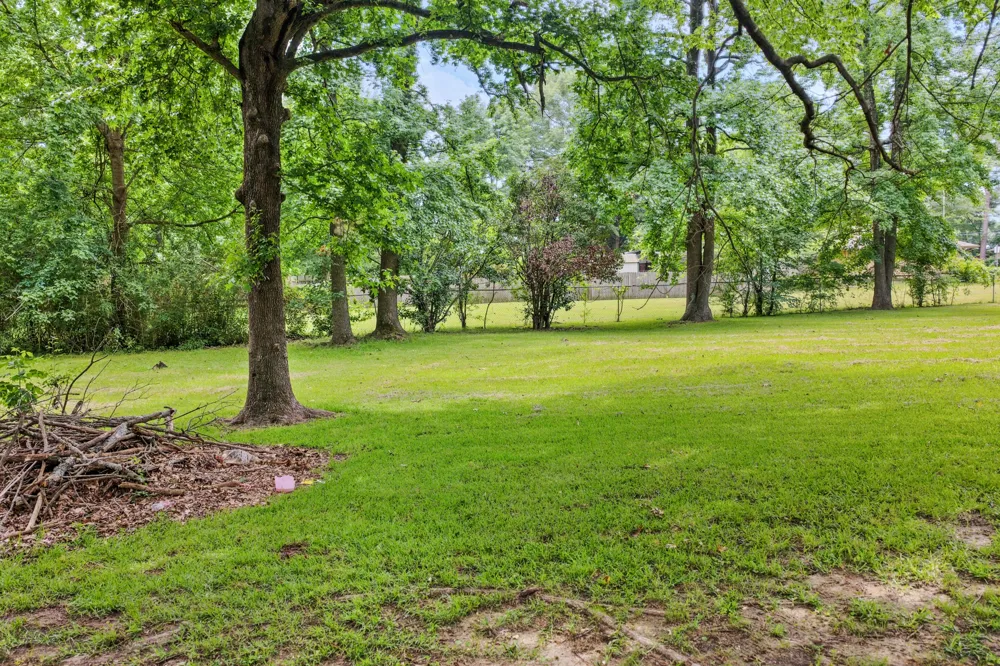 206 Carr Drive Mt Pleasant, TX 75455