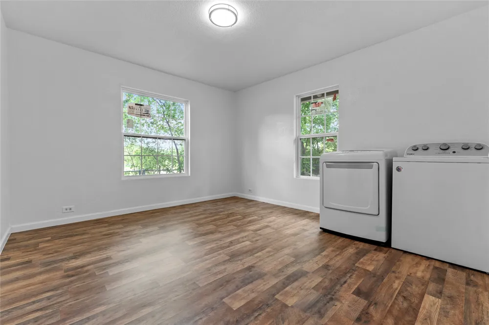 103 6th Street E Dawson, TX 76639